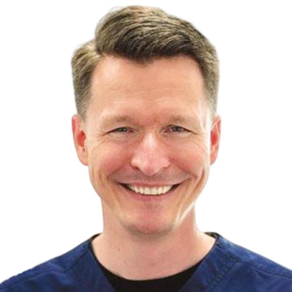 Dr. Benedict Bachstein DMD