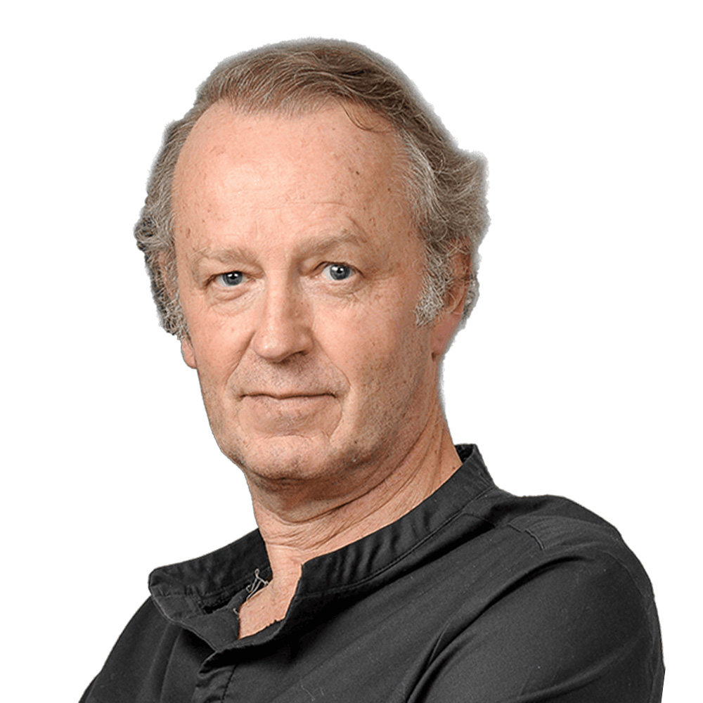 Assoc. Prof. Dr.  Gil Tirlet 