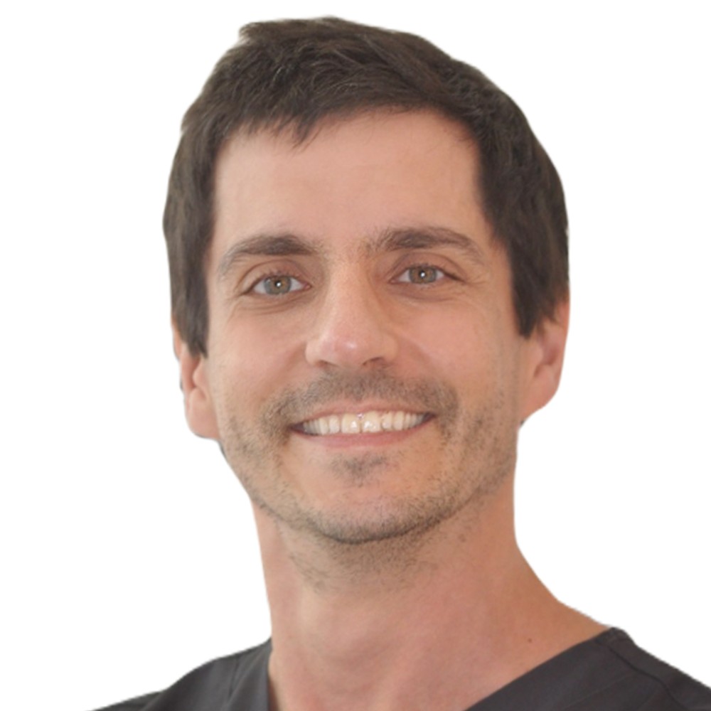 Dr. José Pedro  Martins 