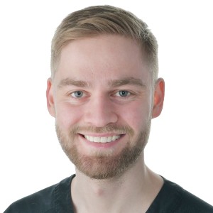 Dr. Oscar  Leijonancker 