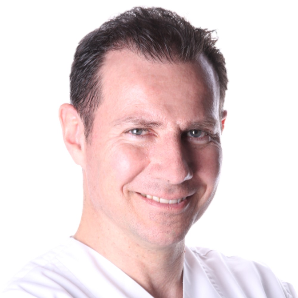 Dr. Petros  Yuvanoglu D.M.D., Prosthodontist, Boston University / Tufts University