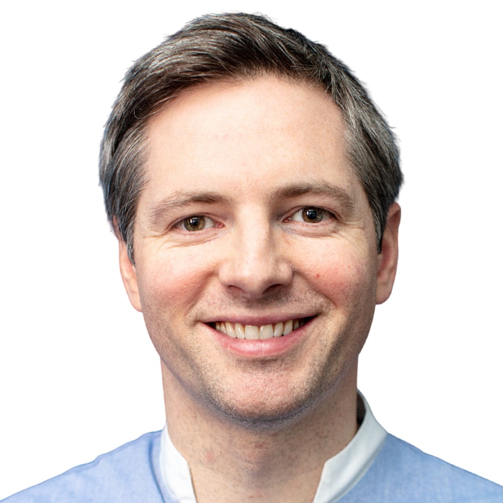 Dr. Stuart  Yeaton BDentSc, BA, MClinDent(Orth), MFDS RCSEd, MOrth RCSEd, FDS(Orth) RCSEd, PGCertClinEd, MDTFEd, FHEA, FRSM