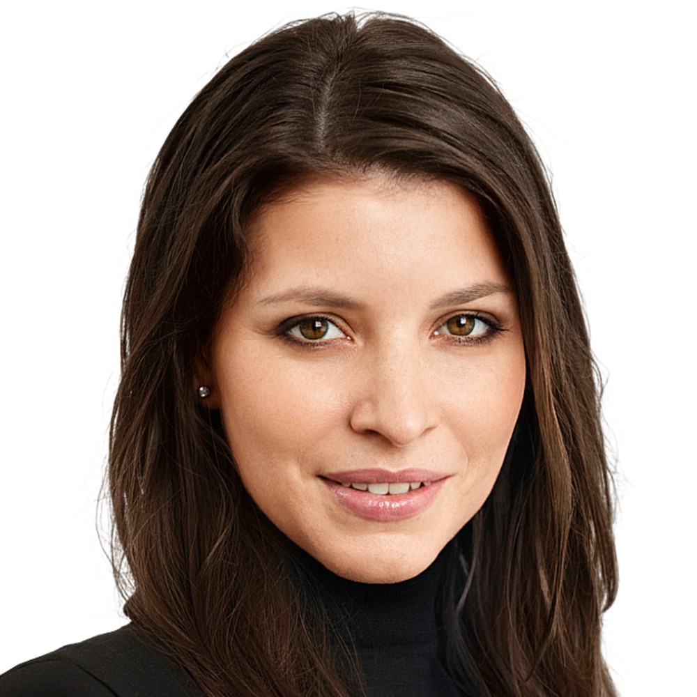  Nadja  Alin Jung 