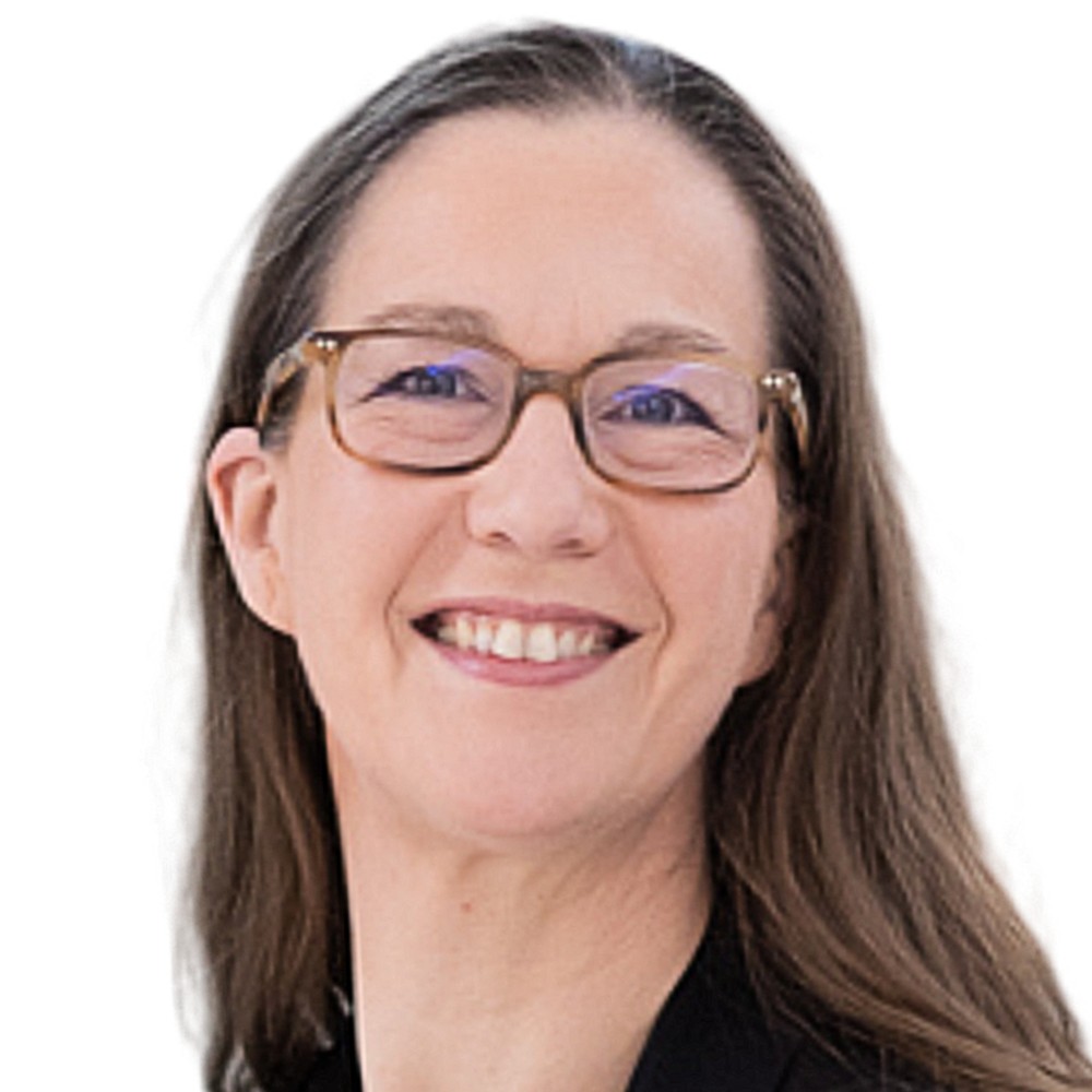 Dr. Andrea  Schaedler 